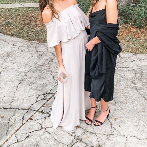 Show Me Your Mumu Hacienda Maxi Dress -show me the ring-medium off shoulder - Picture 5 of 9